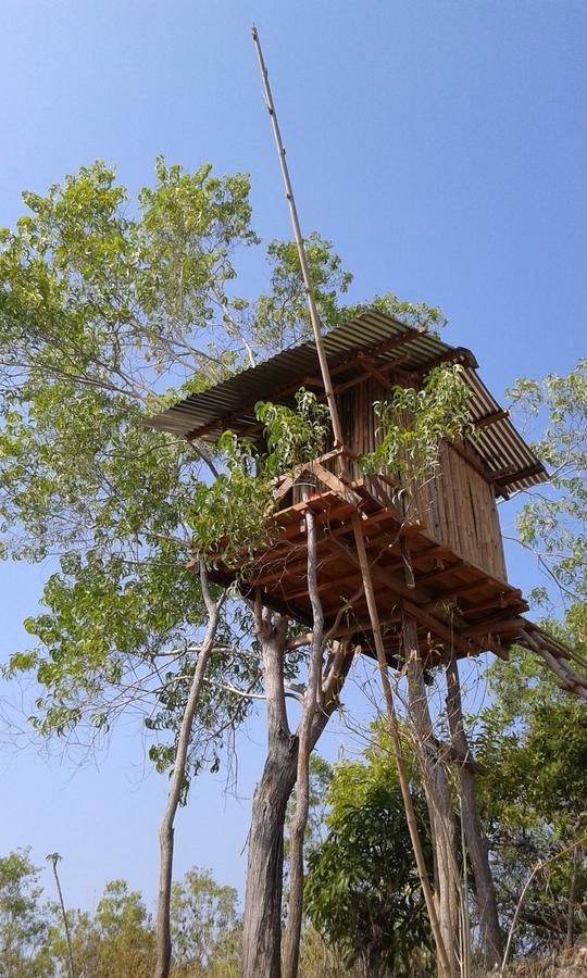 Rumah Pohon Batununggul المظهر الخارجي الصورة